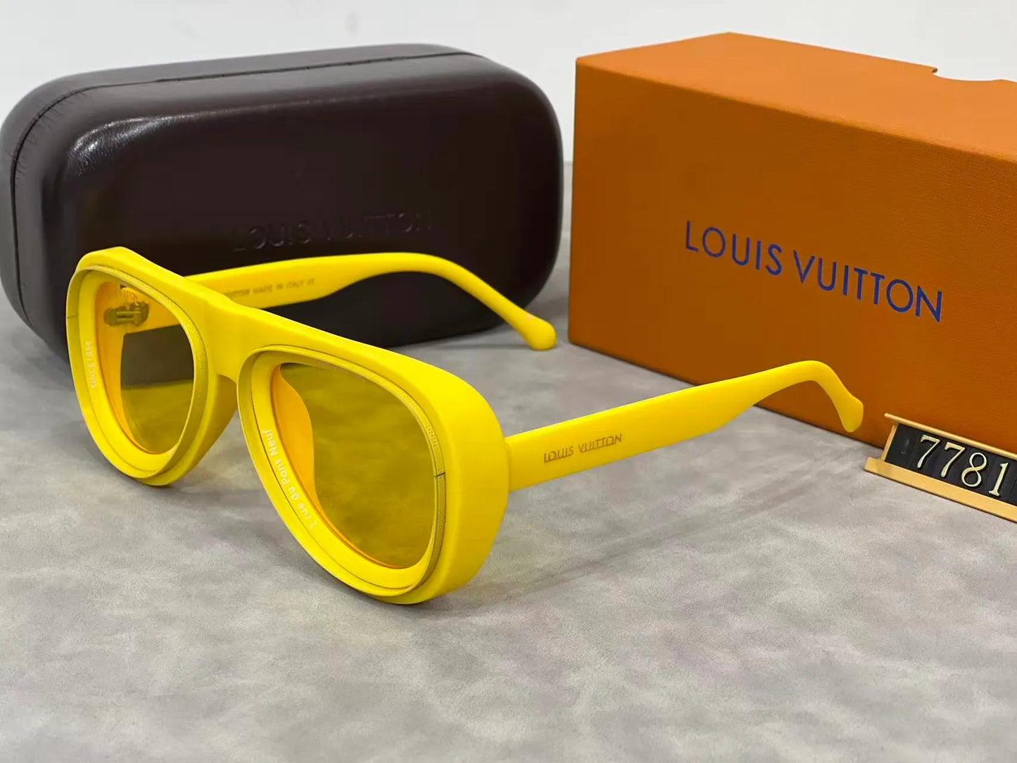 Modern Teardrop Sunglasses