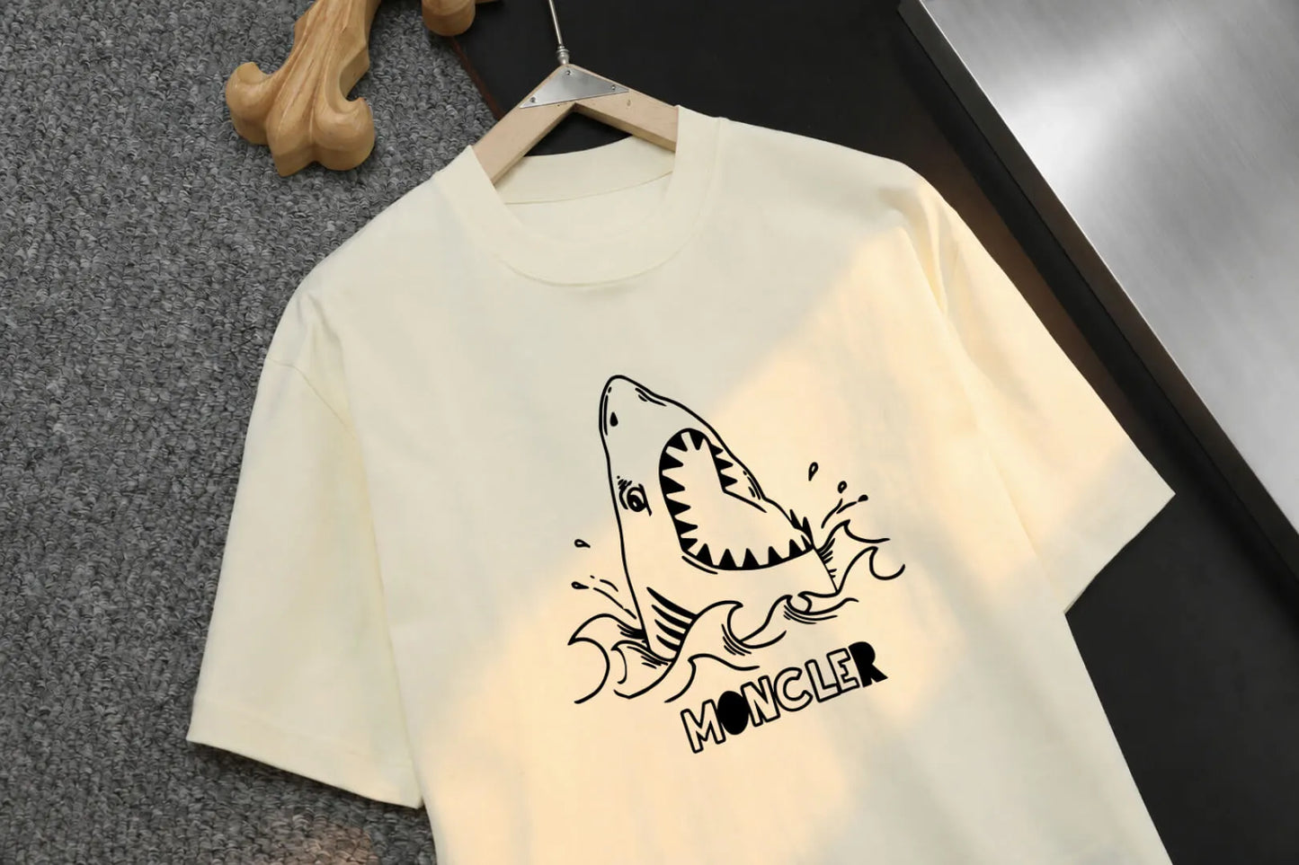 Wave Shark Graphic T‑shirt