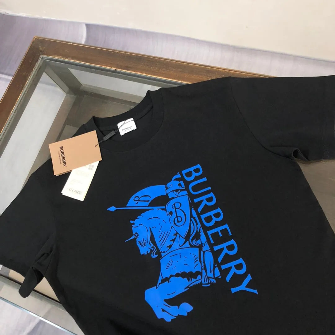 Horse Logo Vertical Print T‑Shirt