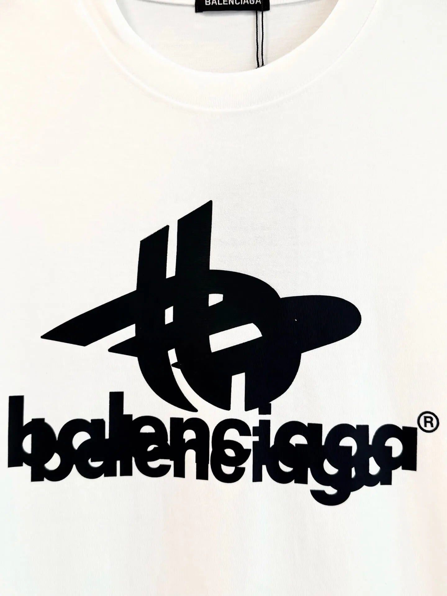 Vintage Offset Graphic Print T‑shirt