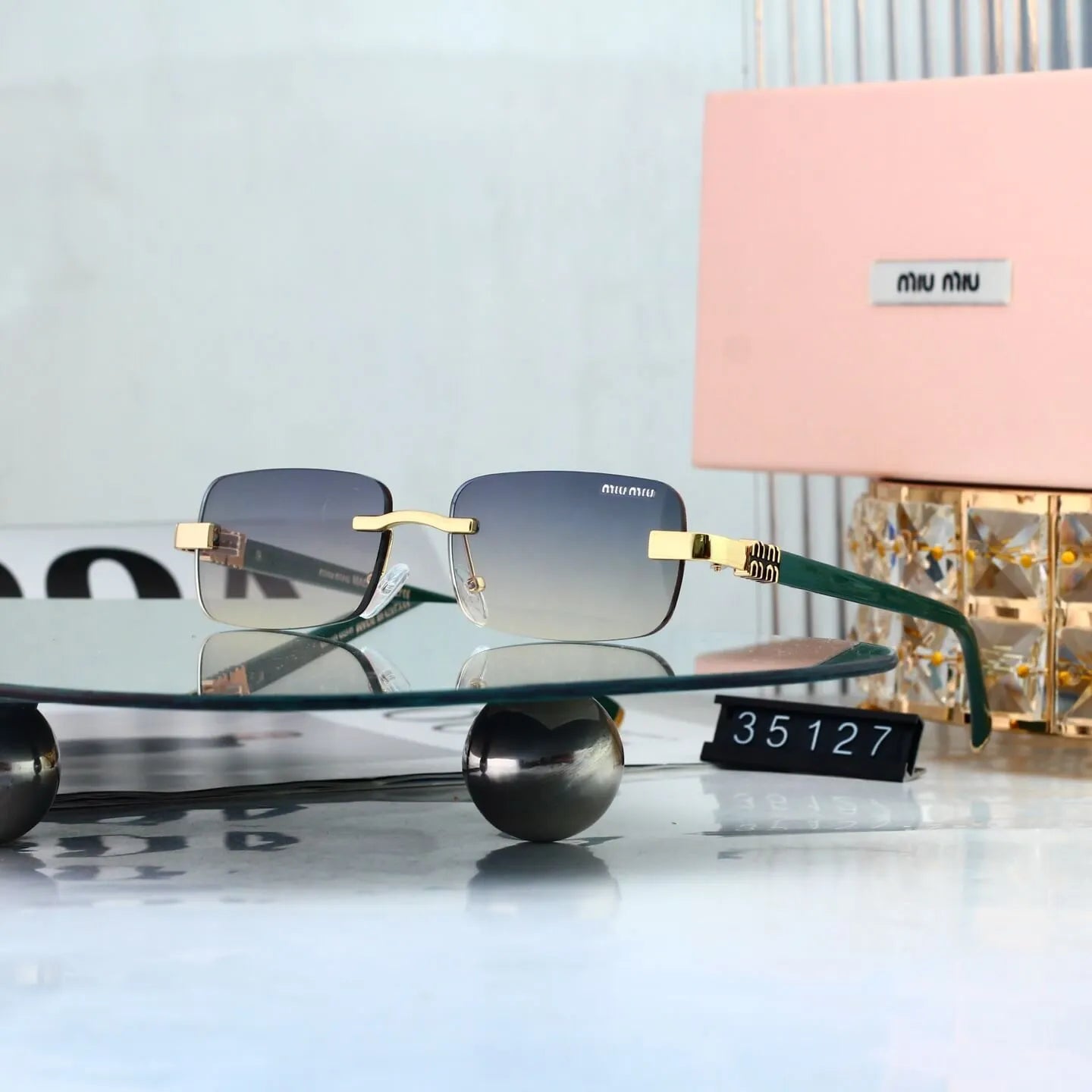 Minimalist Frameless Gradient Shades Sunglasses