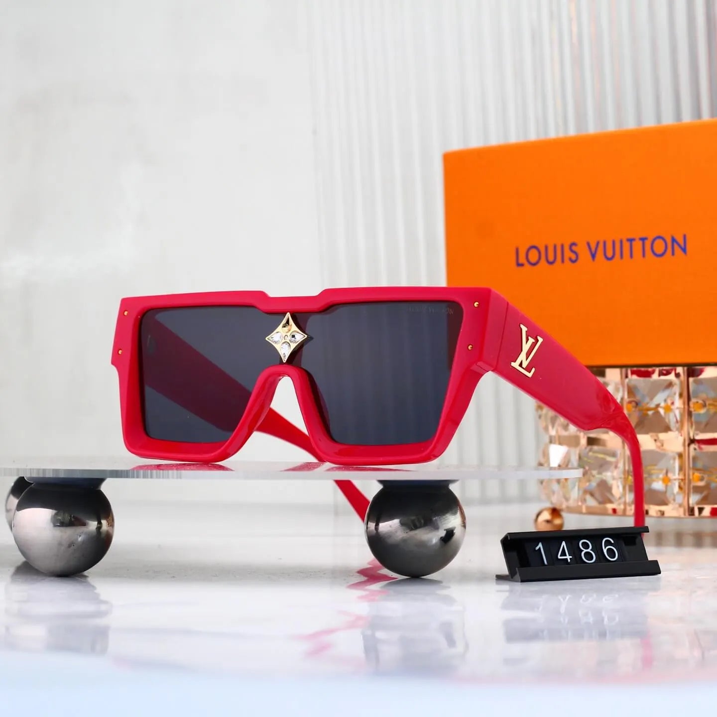 Fashion Rhinestone Decor Square Sunglasses
