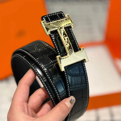 Chic Metal Buckle Leather Belt