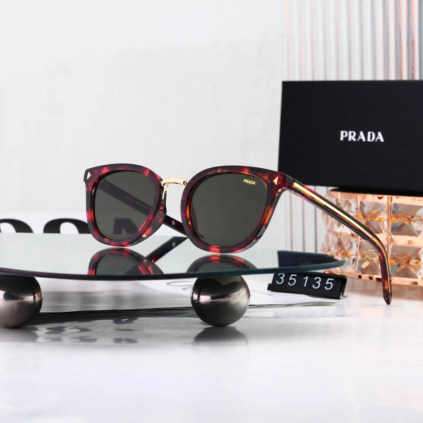 Classic Cat Eye Round Frame Sunglasses
