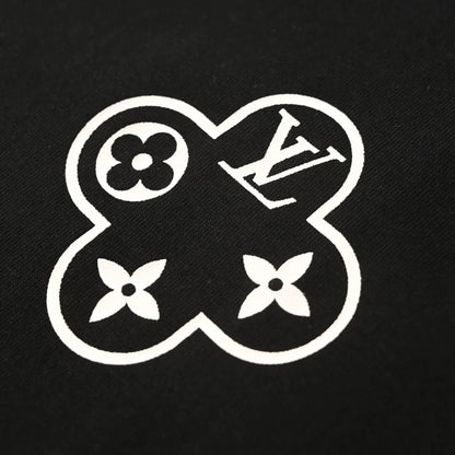 Back Chain Circle Letter Print T-Shirt