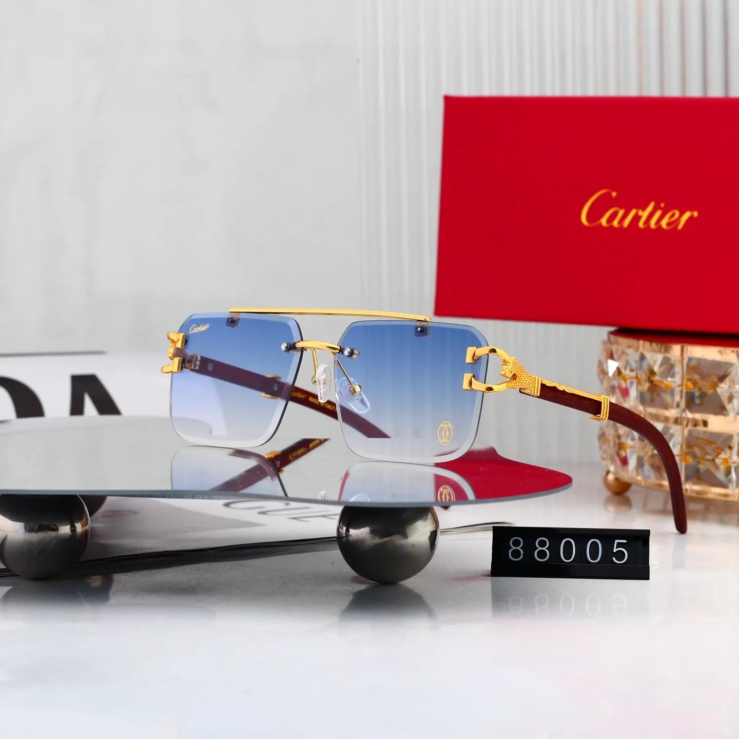 Chic Rimless Sunglasses