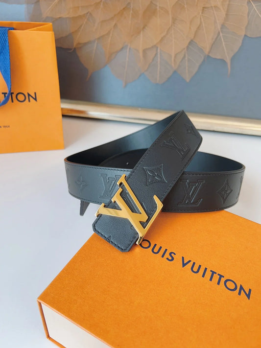Calfskin Embossed Pattern Leather Belt