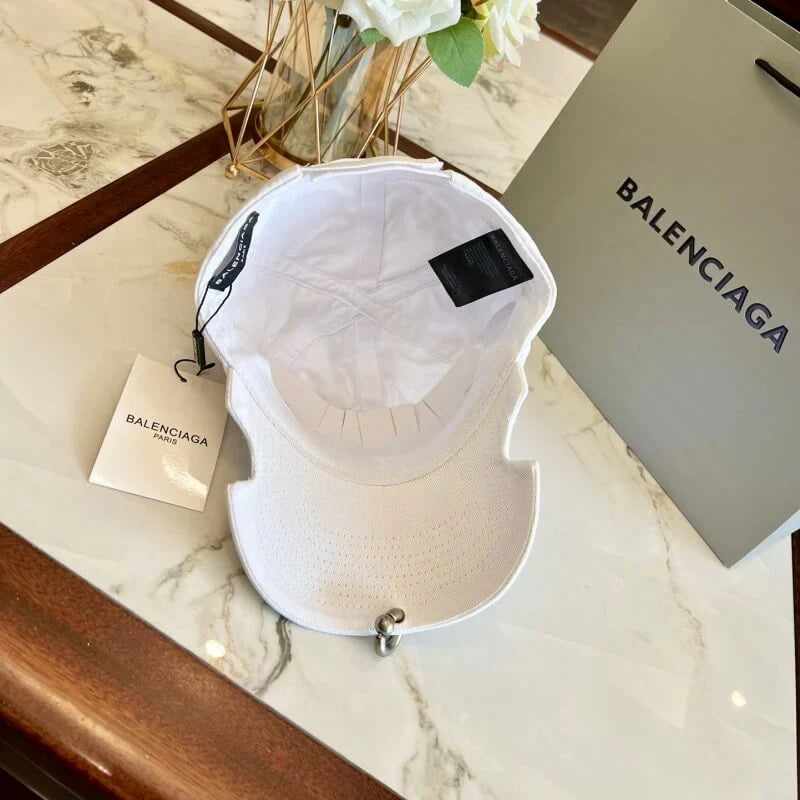 Brim Defect Baseball Cap