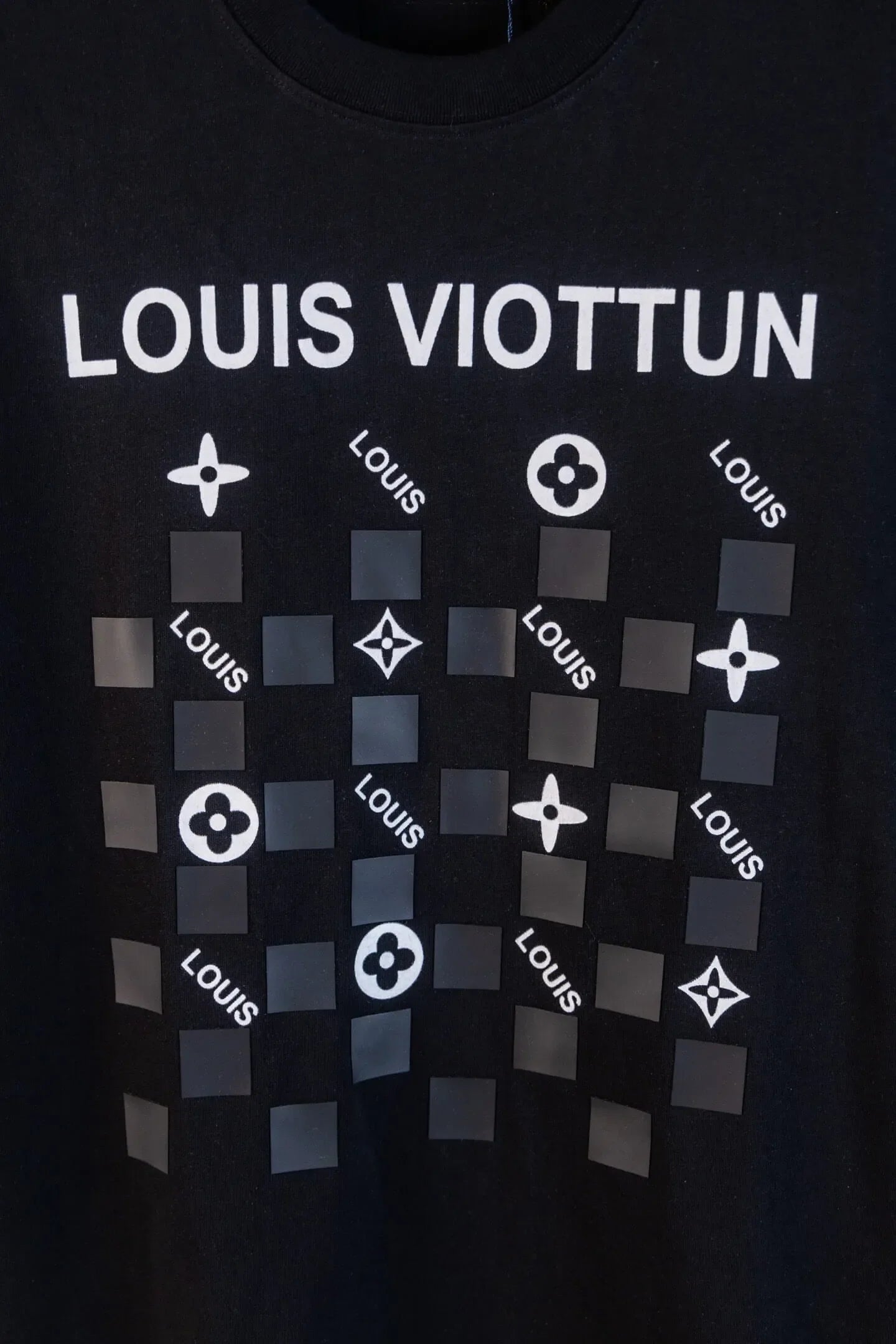 Checkerboard Floral Letter Print T‑shirt