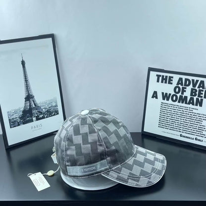 Checkered Webbing Fashion Baseball Cap