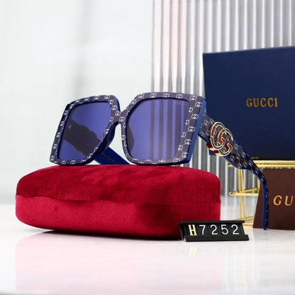 Oversized Letter Temple Sunglasses