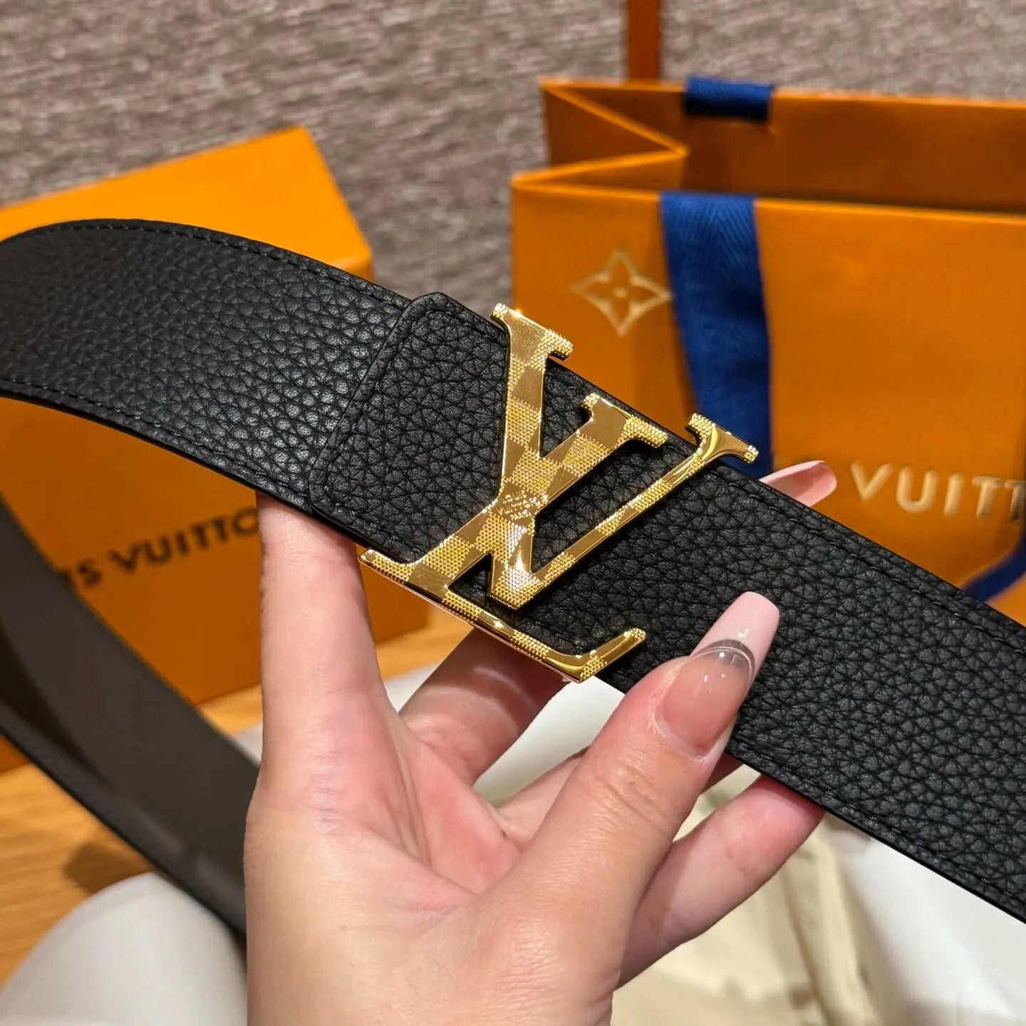 Lychee Grain Calfskin Leather Belt