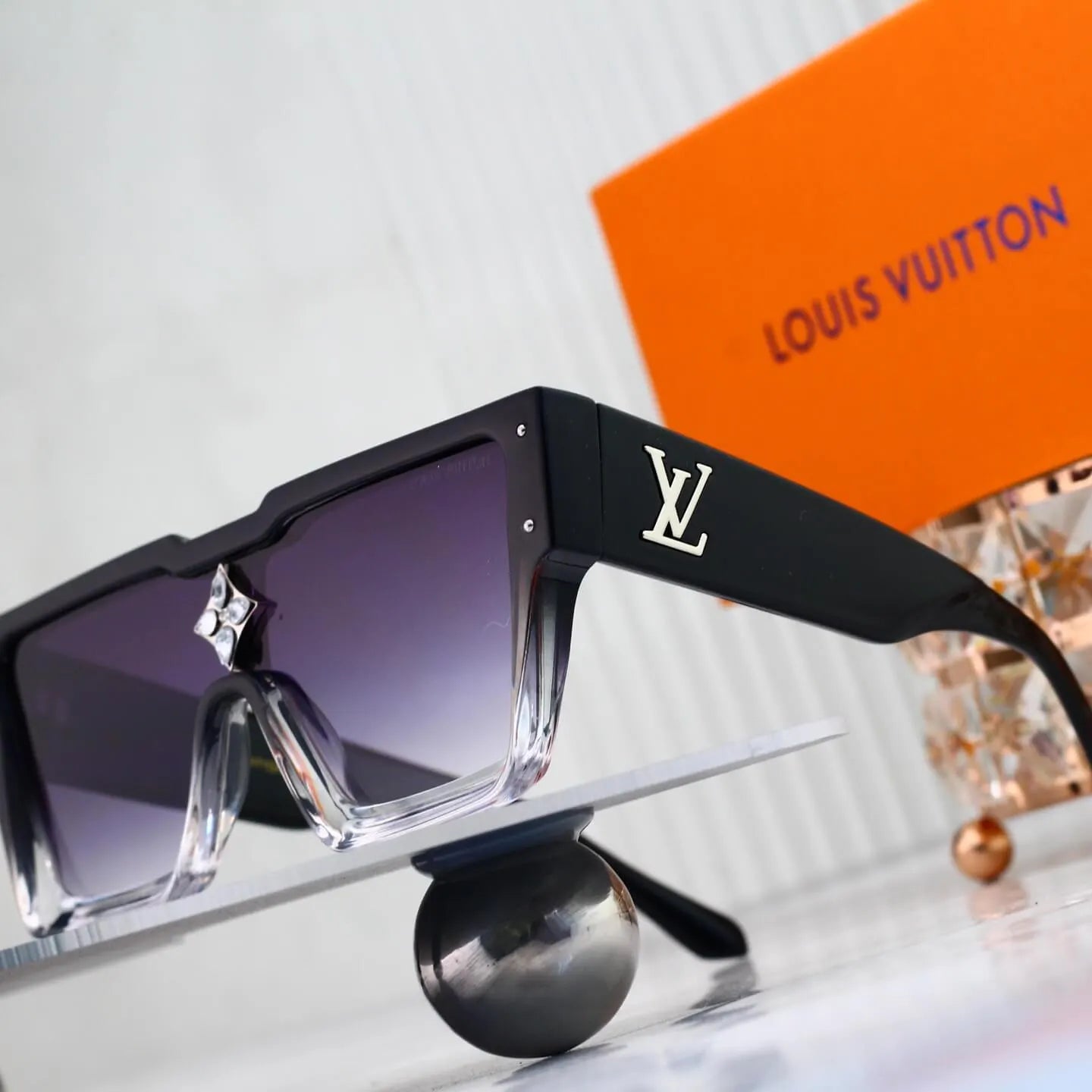Fashion Rhinestone Decor Square Sunglasses