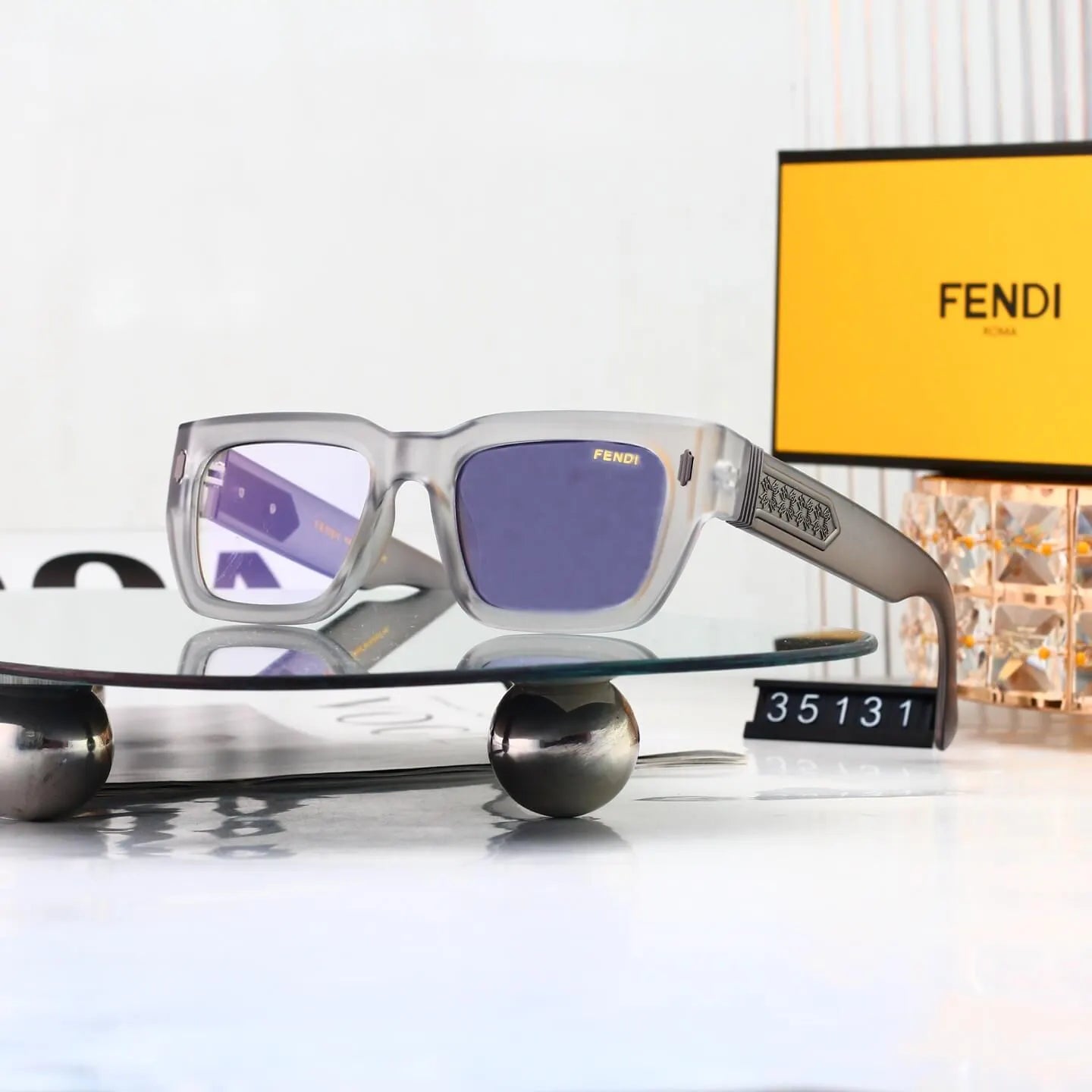 Retro Thick Frame Sunglasses