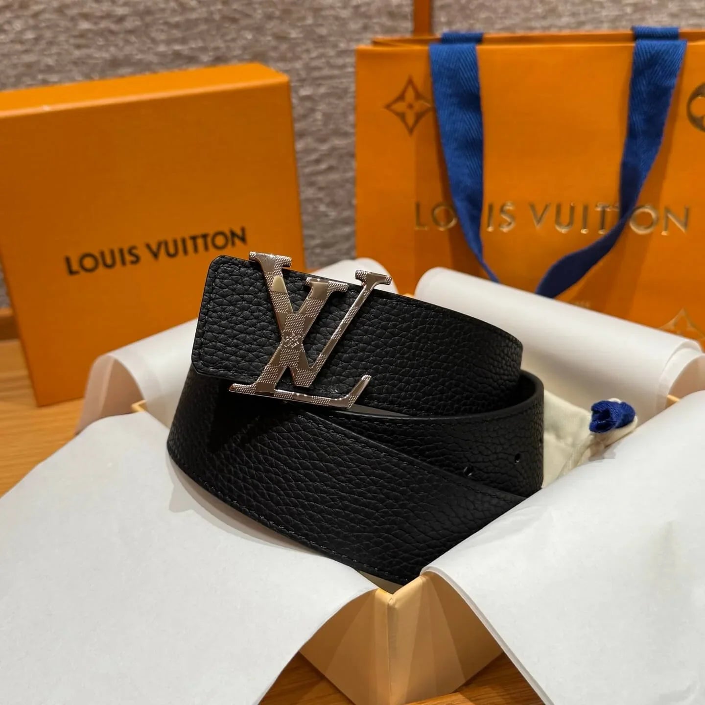 Lychee Grain Calfskin Leather Belt