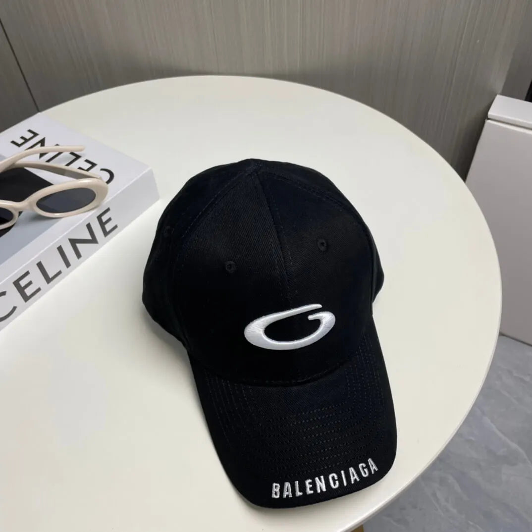 Classic Circle Embroidery Hat