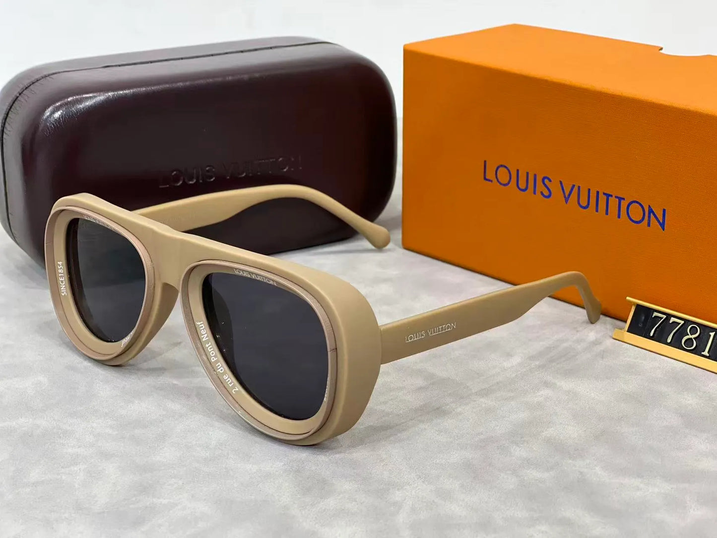 Modern Teardrop Sunglasses