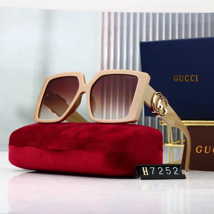 Oversized Letter Temple Sunglasses