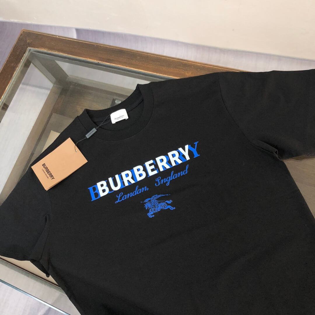 Knight Letter Print T‑Shirt