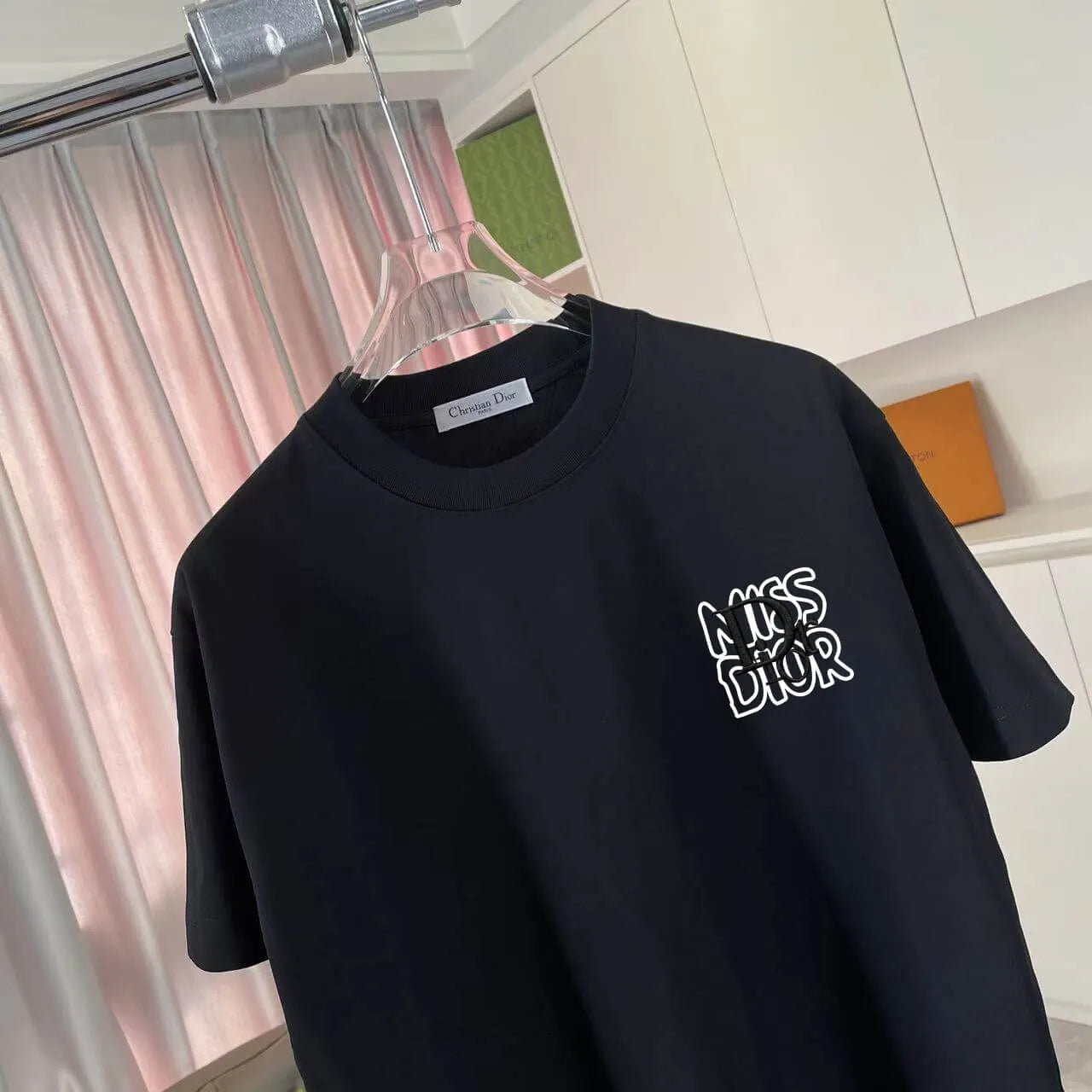 Contrast Logo Crew Neck Casual T‑Shirt