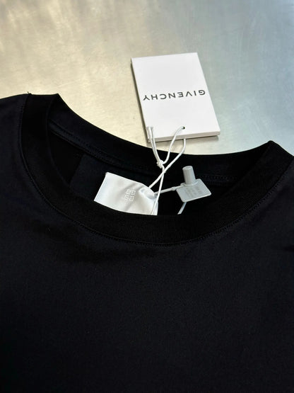 Minimalist Reverse Letter Print T-Shirt