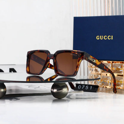 Clean Square Frame Sunglasses