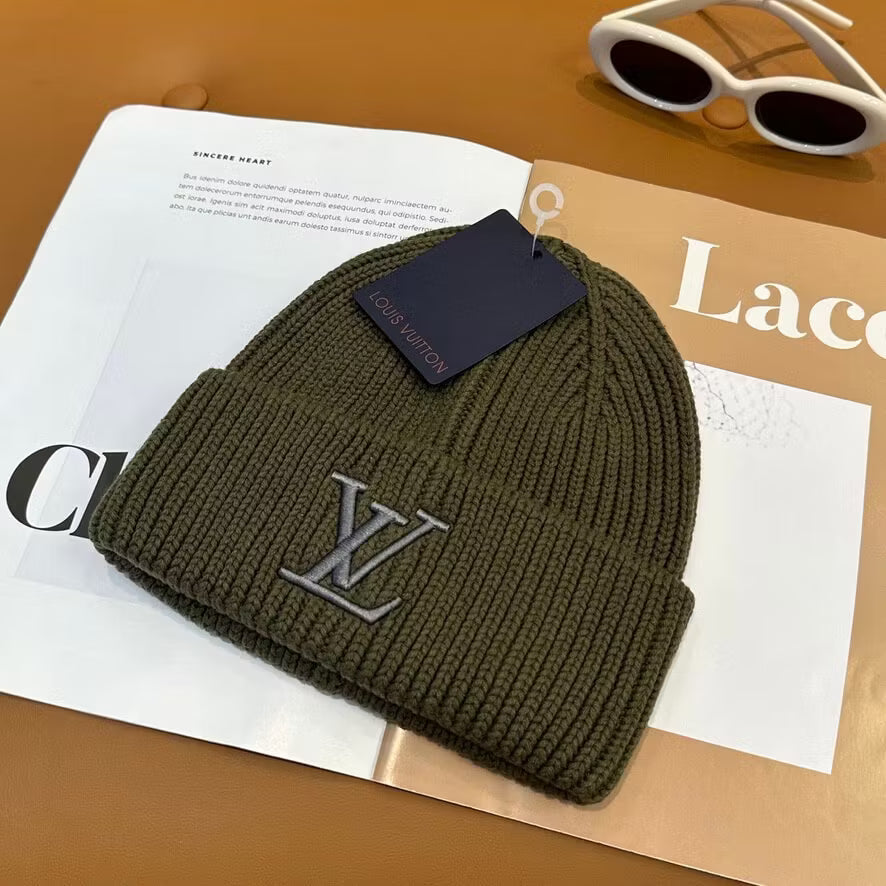 Multi-Color Large Emblem Knitted Warm Beanie