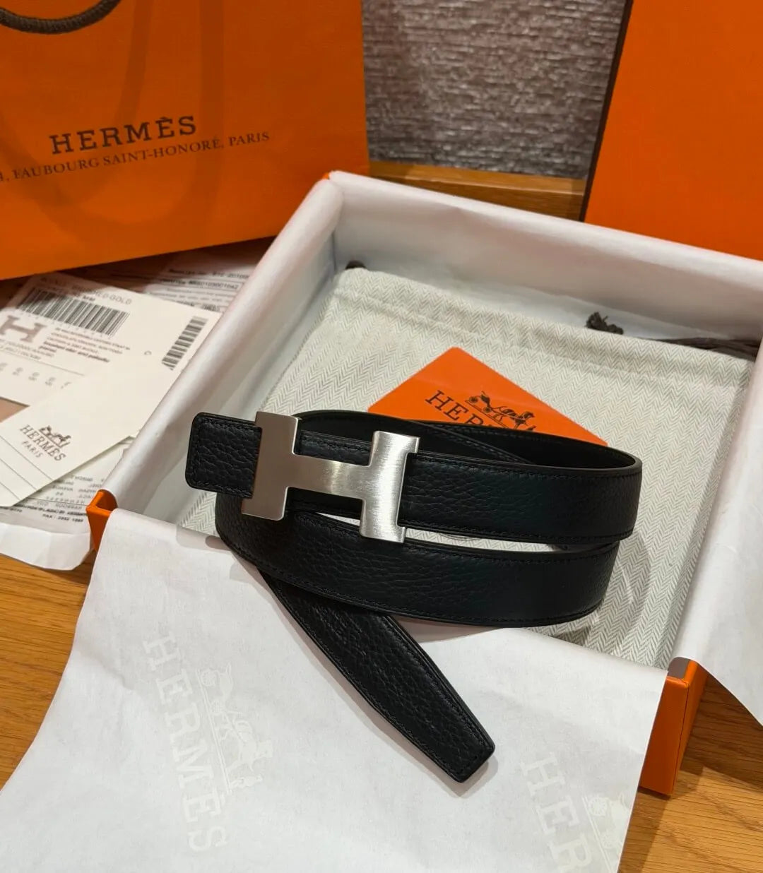 Metal Letter H Belt