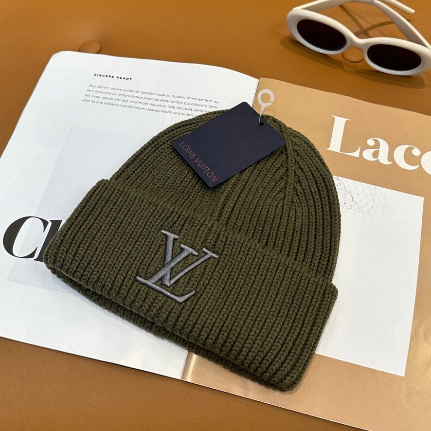 Multi-Color Large Emblem Knitted Warm Beanie