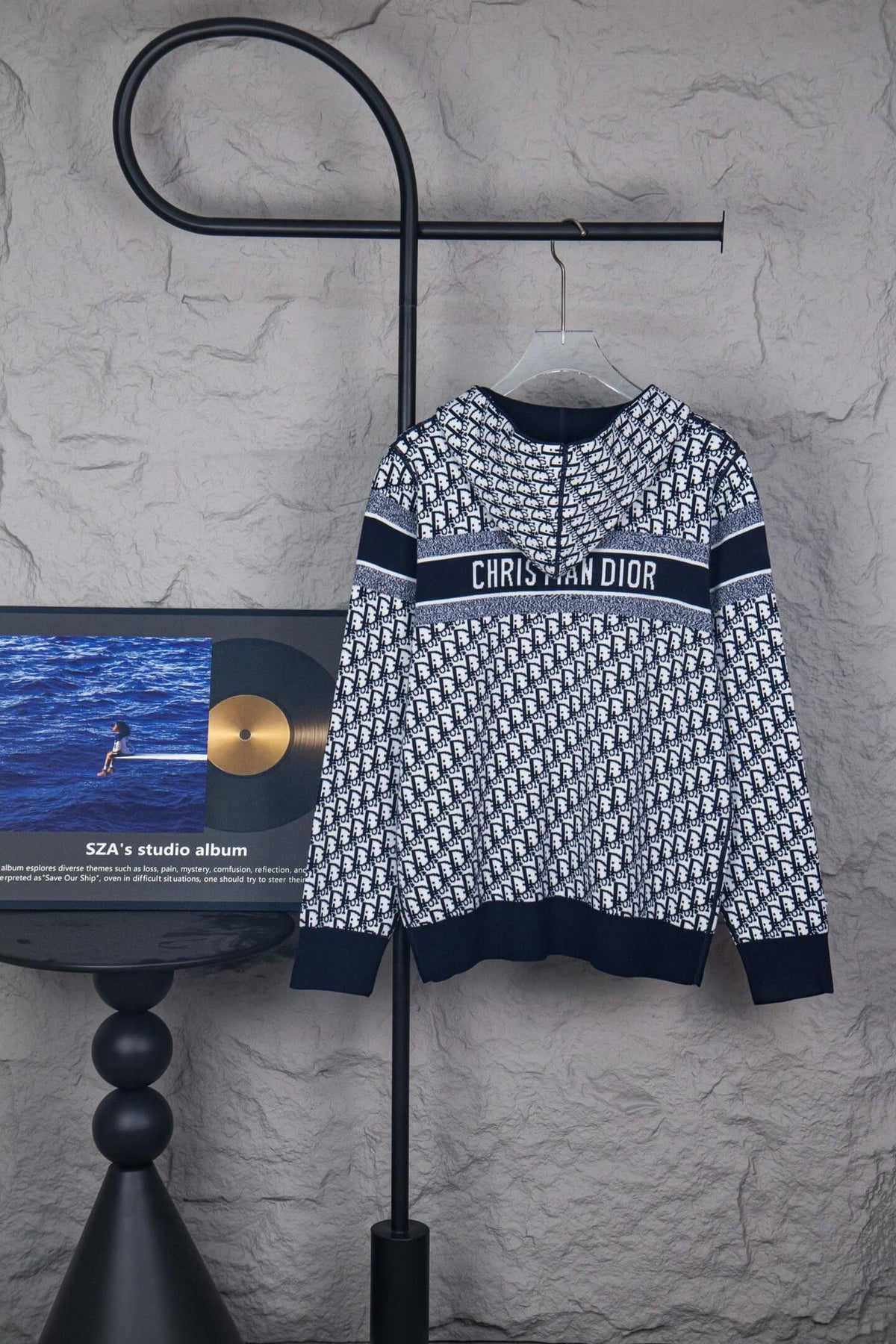 All‑Over Jacquard Reversible Jacket