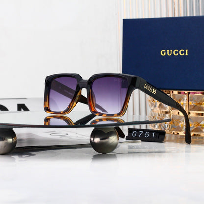 Clean Square Frame Sunglasses