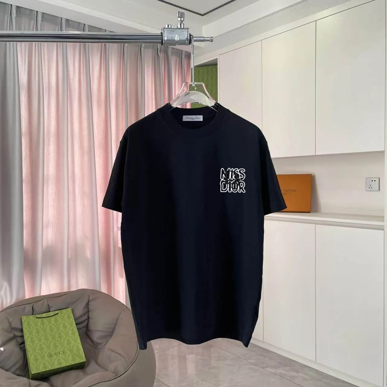 Contrast Logo Crew Neck Casual T‑Shirt