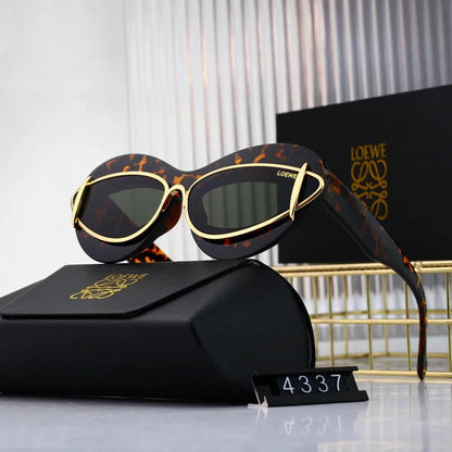 Retro Modern Heart Frame Inlaid Sunglasses