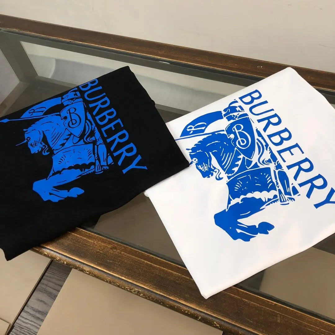 Horse Logo Vertical Print T‑Shirt