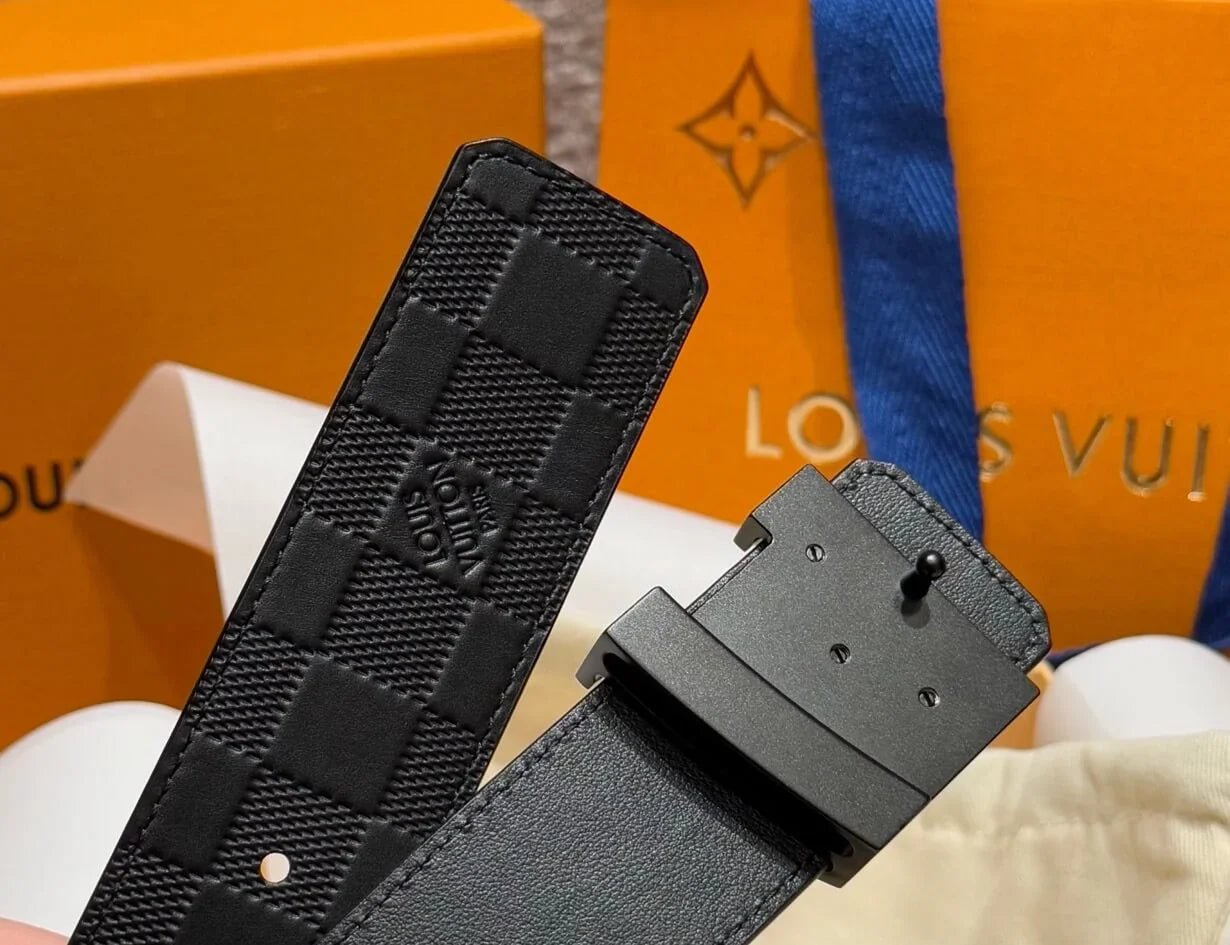 Plaid Grain Calfskin Leather Belt