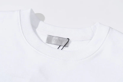 Classic Overlap Print Sweatshirt