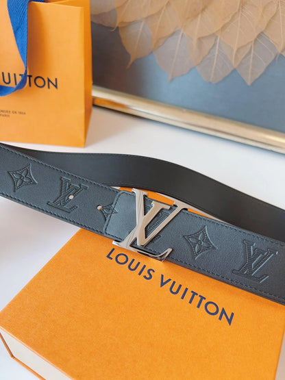 Calfskin Embossed Pattern Leather Belt