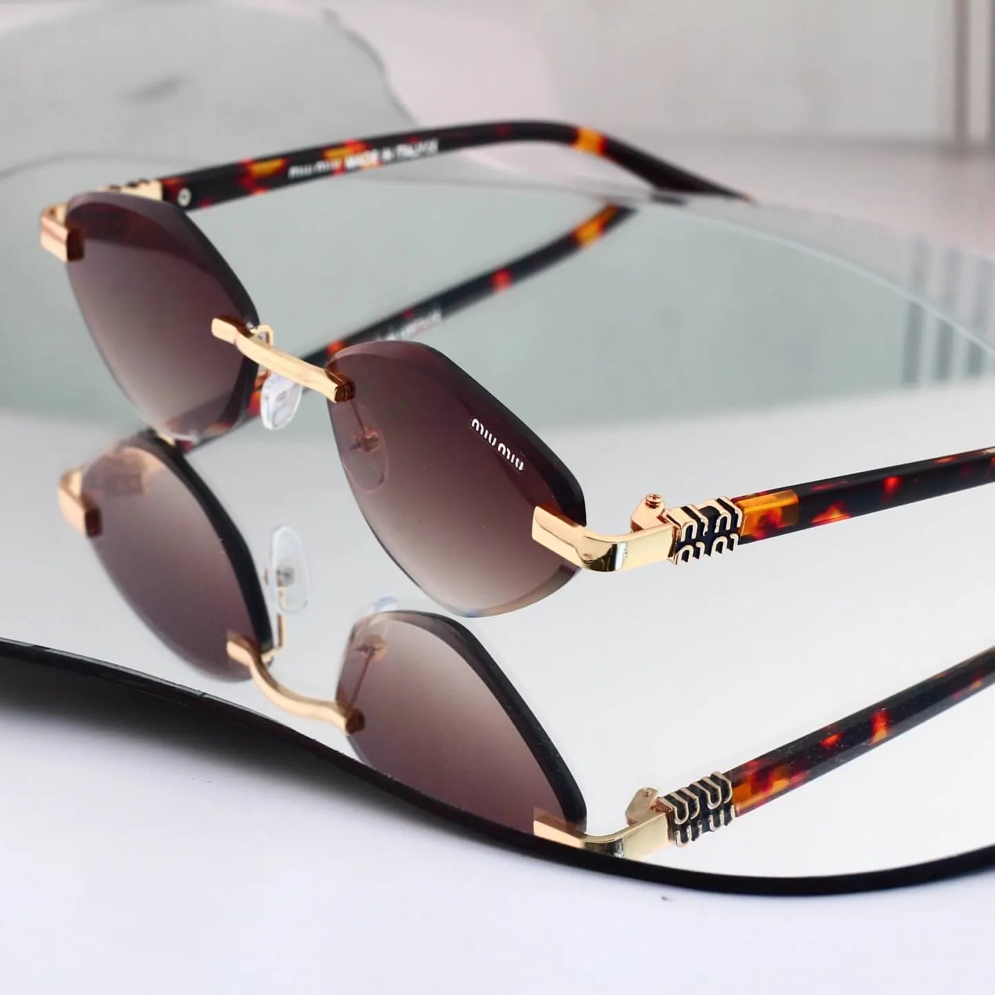 Rimless Irregular Sunglasses