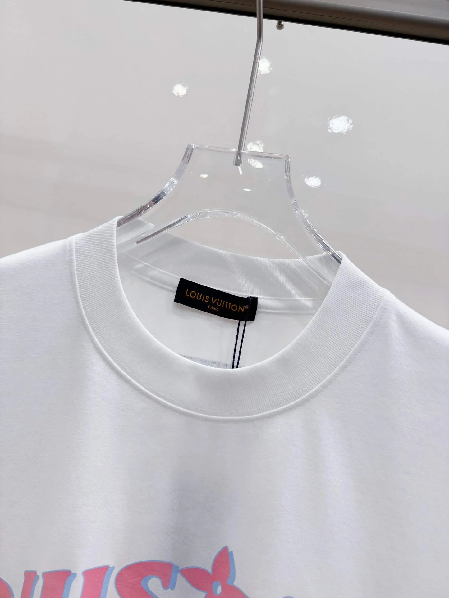 3D Shadow Graffiti Letter Print T-Shirt