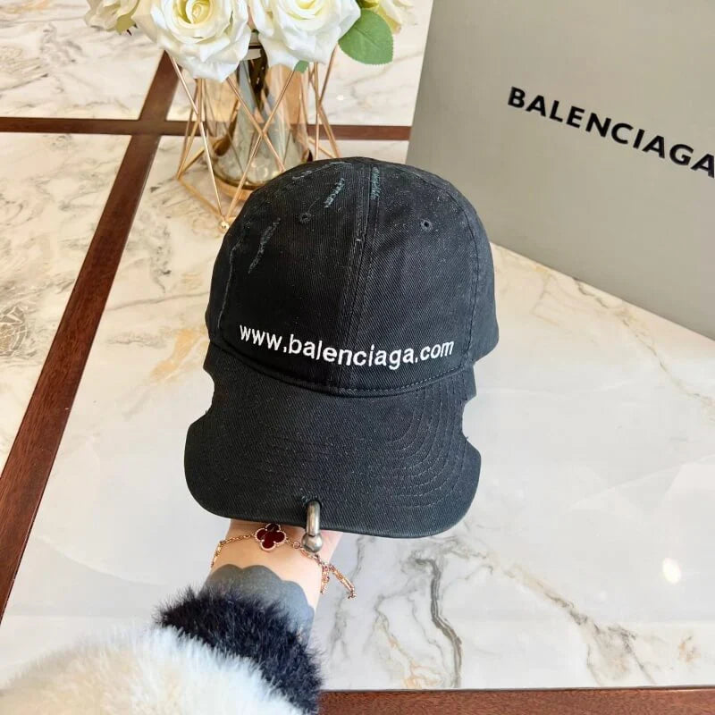 Brim Defect Baseball Cap