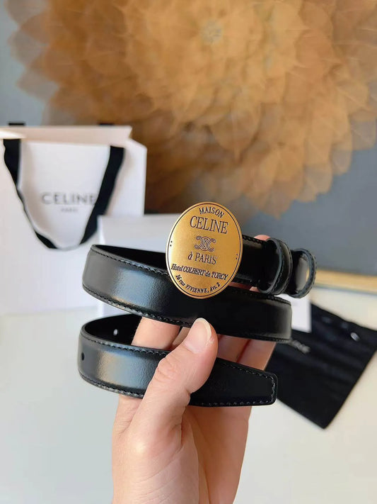 Triomphe Oval Buckle Belt
