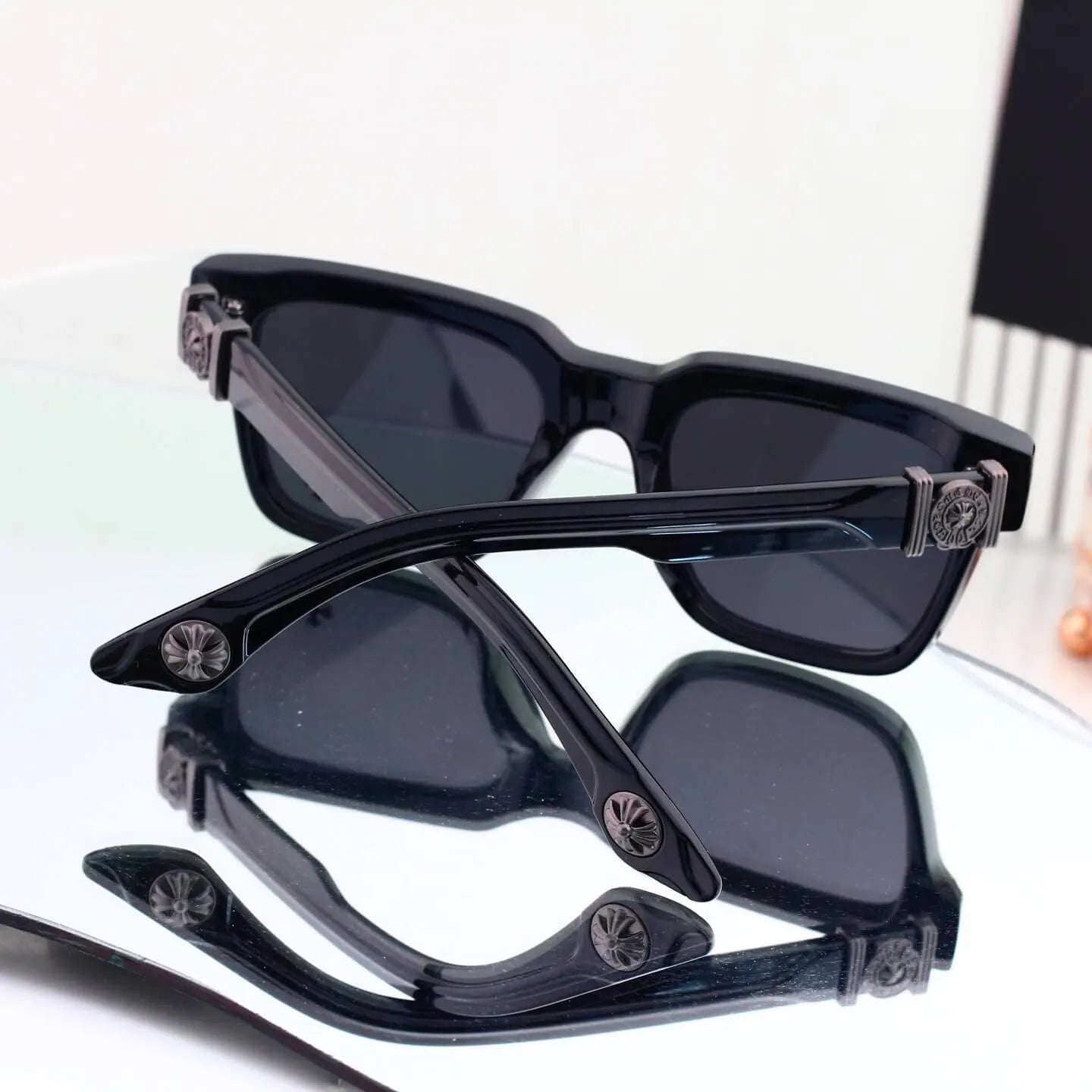 Vintage Thick Square Fashion Sunglasses