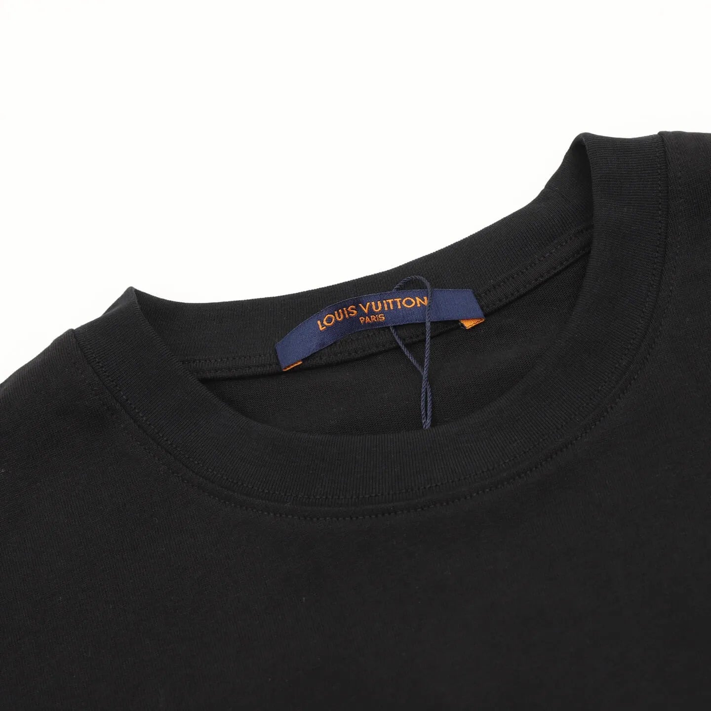 Dotted Outline Cursive Dual-Sided Print T-Shirt